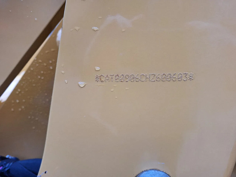 Chargeuse sur pneus Caterpillar 906