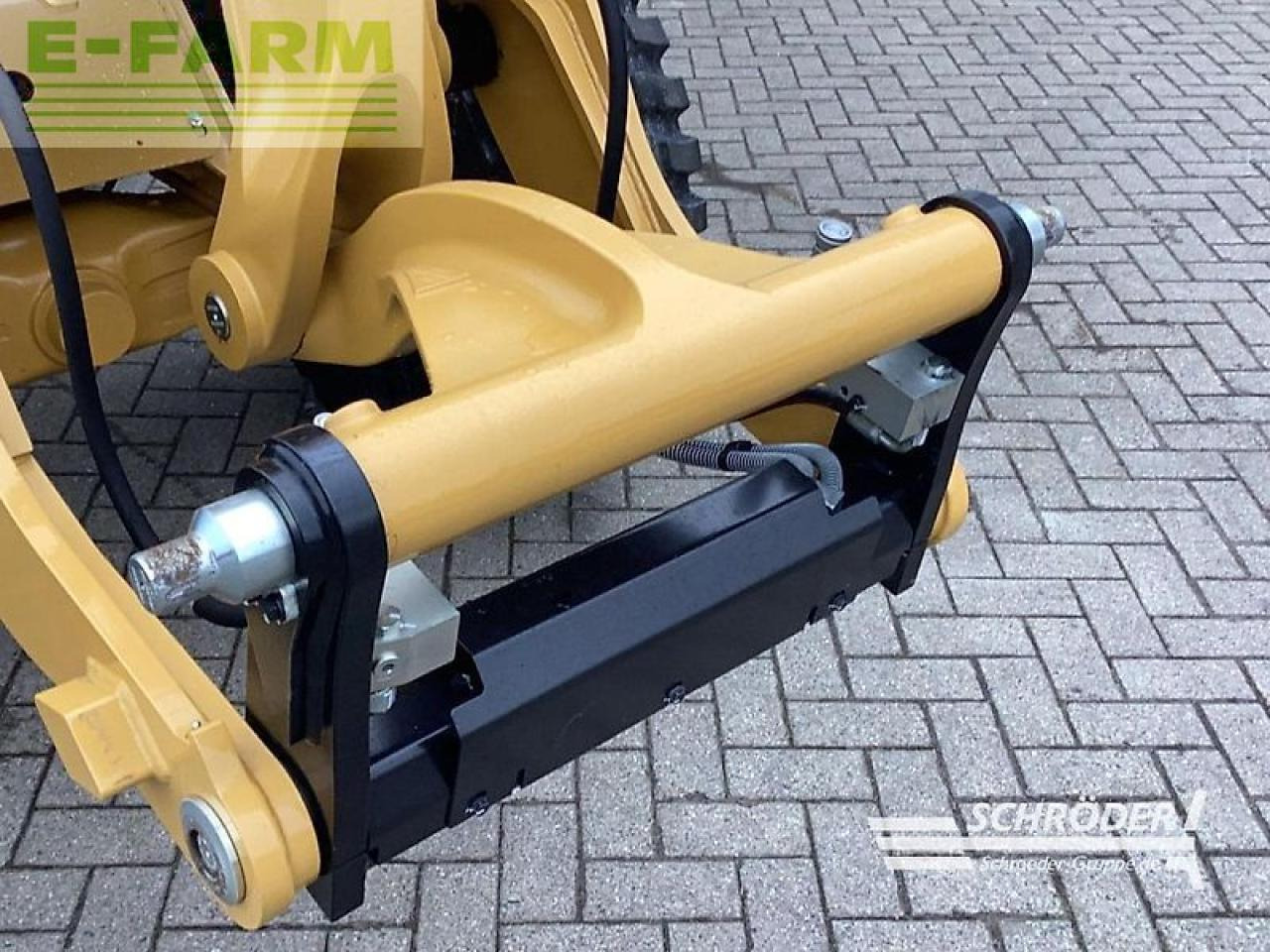 Chargeuse sur pneus Caterpillar 906