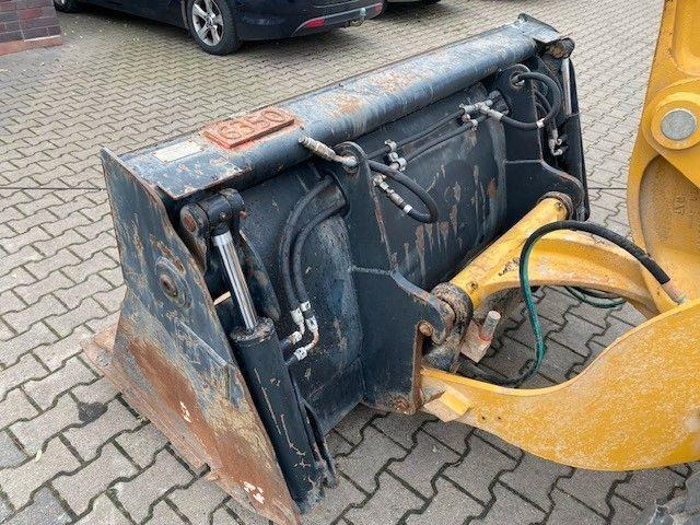 Chargeuse sur pneus Caterpillar 906H