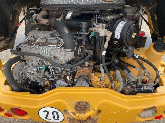 Chargeuse sur pneus Caterpillar 906H