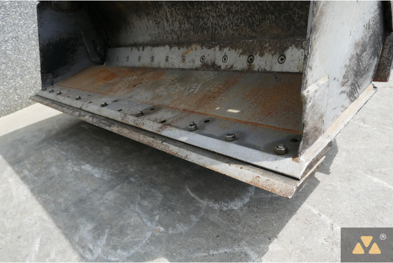 Chargeuse sur pneus Caterpillar 906M