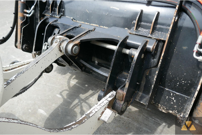 Chargeuse sur pneus Caterpillar 906M