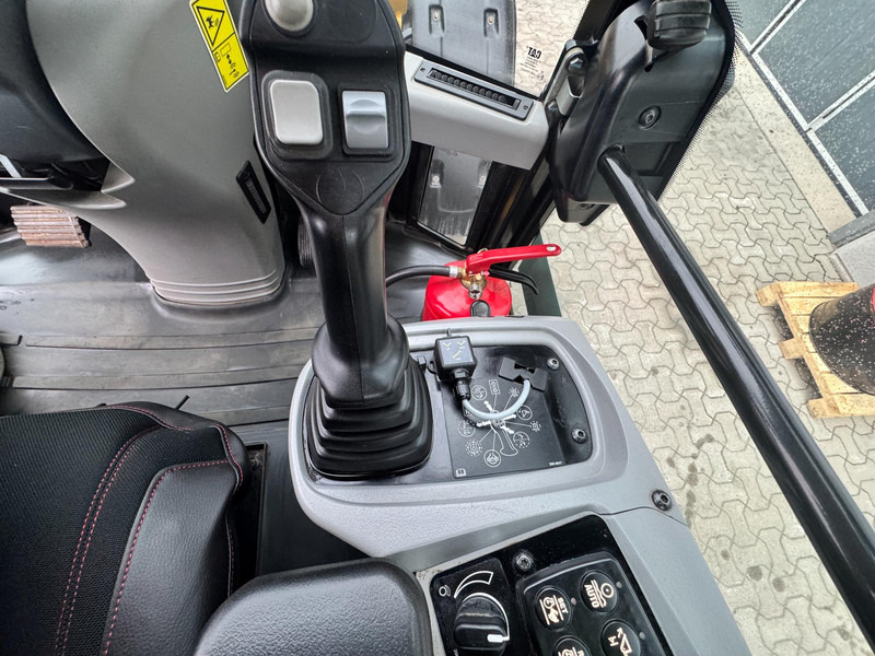 Chargeuse sur pneus Caterpillar 906M Cat 906M