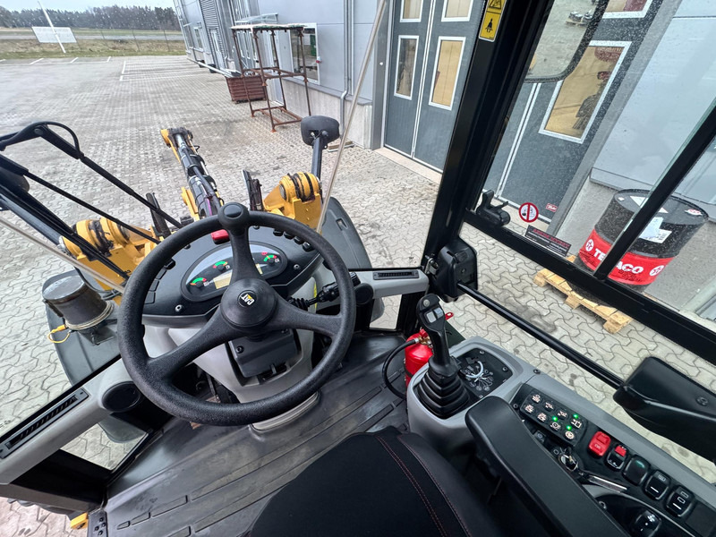 Chargeuse sur pneus Caterpillar 906M Cat 906M