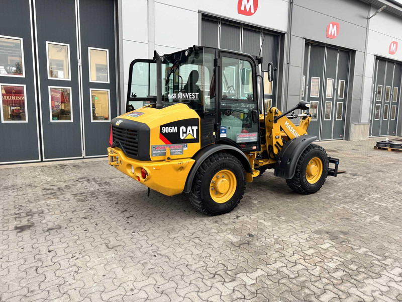 Chargeuse sur pneus Caterpillar 906M Cat 906M