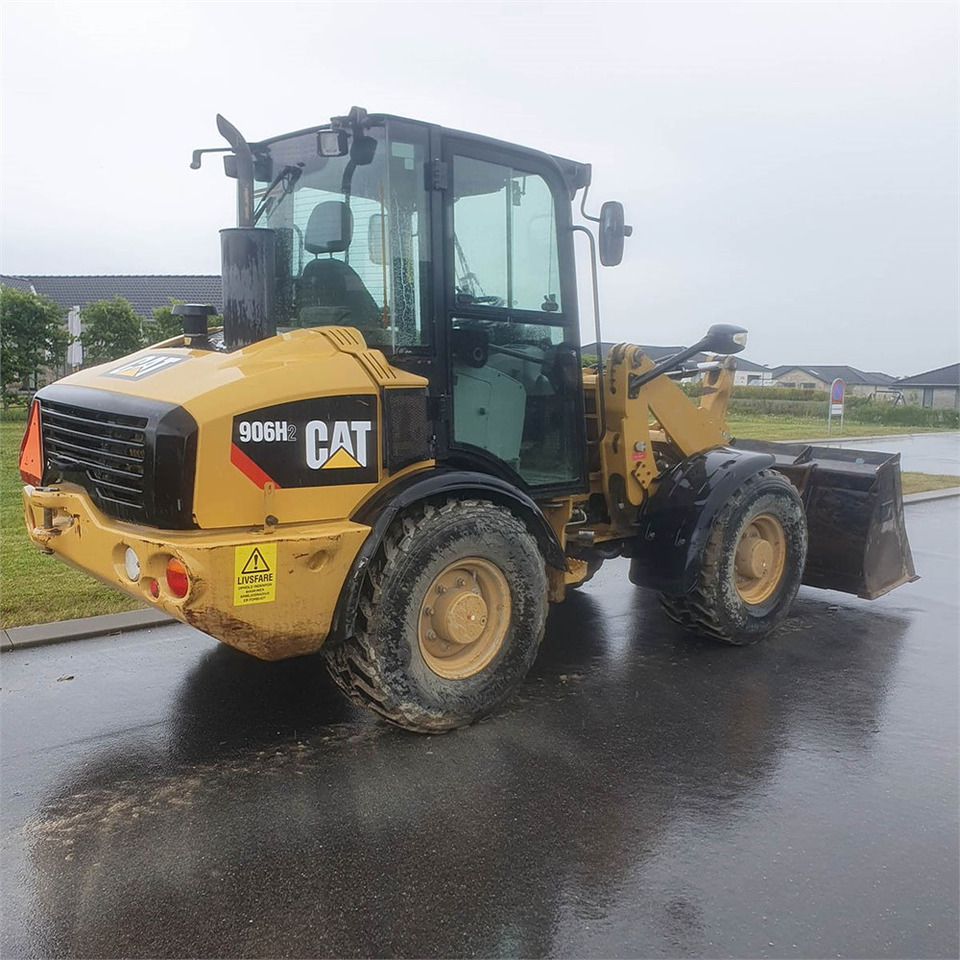 Chargeuse sur pneus Caterpillar 906 H2