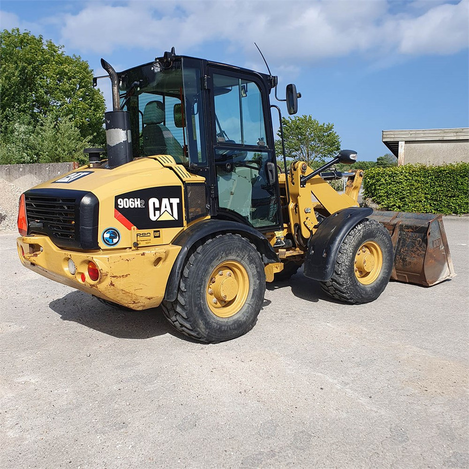 Chargeuse sur pneus Caterpillar 906 H2
