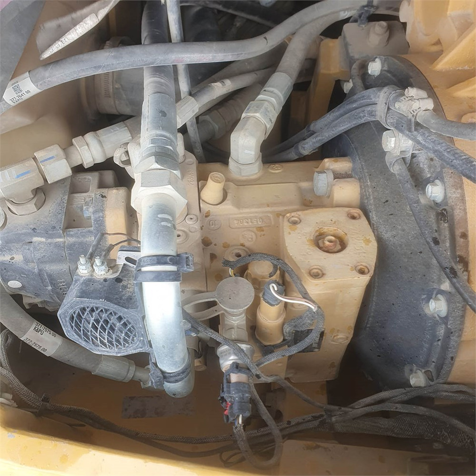 Chargeuse sur pneus Caterpillar 906 H2