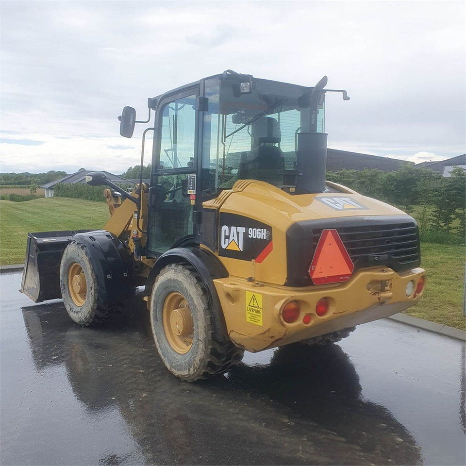 Chargeuse sur pneus Caterpillar 906 H2