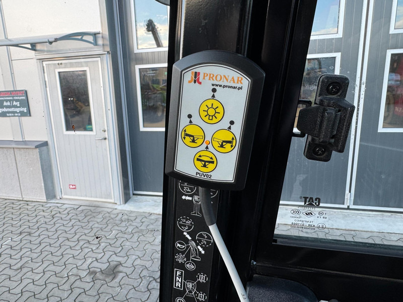 Chargeuse sur pneus Caterpillar 906 NG BIO CAT 906 Next Gen