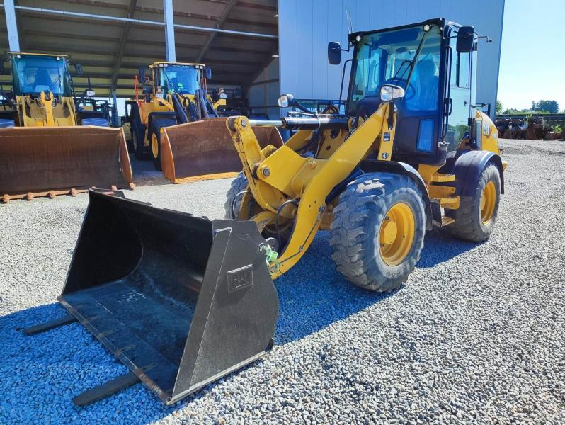 Chargeuse sur pneus Caterpillar 908M