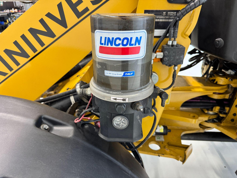 Chargeuse sur pneus Caterpillar 908 Cat 908 M