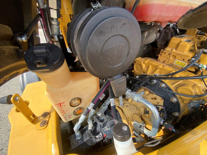 Chargeuse sur pneus Caterpillar 908 H2 NVT