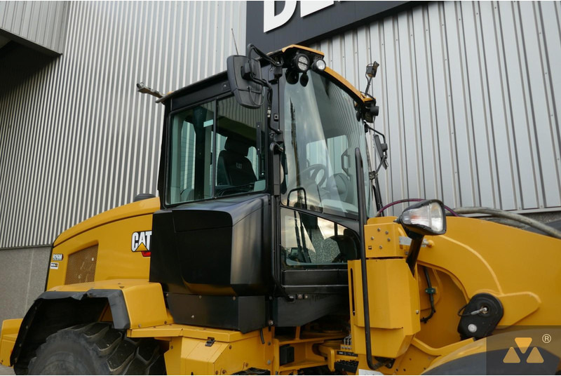 Chargeuse sur pneus Caterpillar 926M