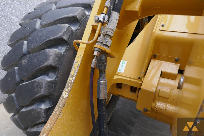 Chargeuse sur pneus Caterpillar 926M