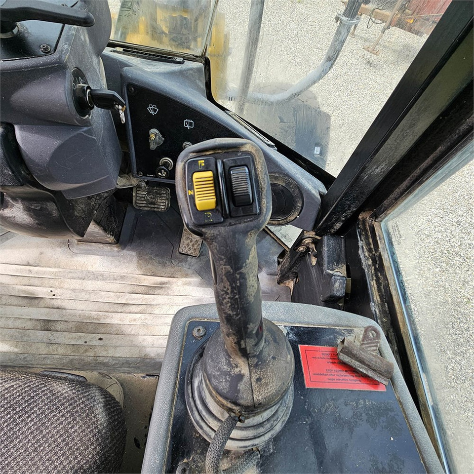 Chargeuse sur pneus Caterpillar 930G