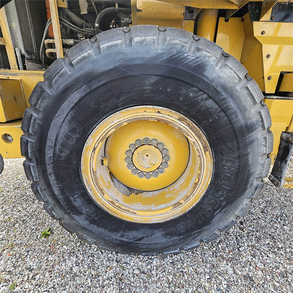 Chargeuse sur pneus Caterpillar 930G