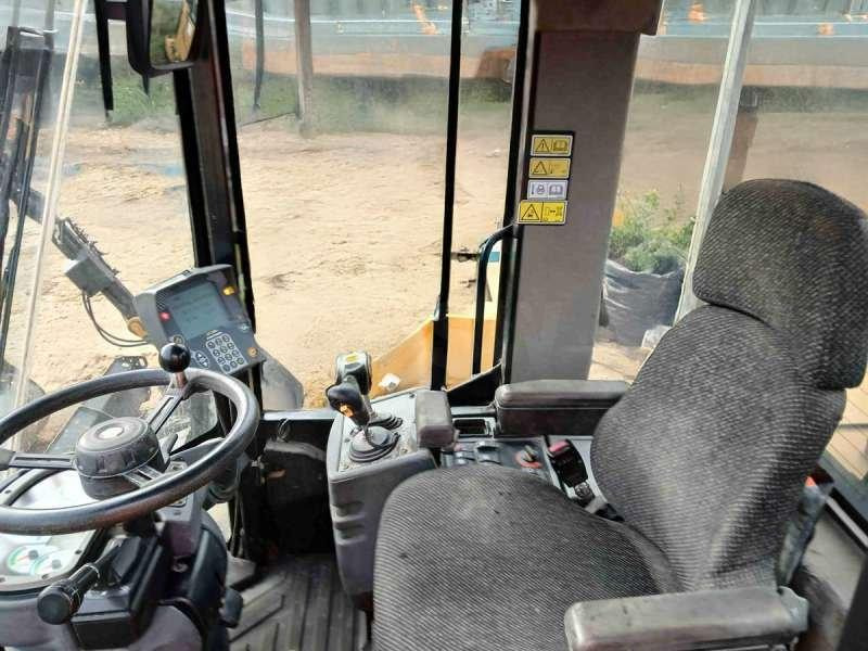 Chargeuse sur pneus Caterpillar 930H