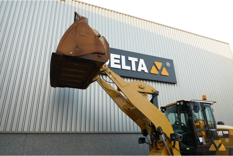 Chargeuse sur pneus Caterpillar 930M