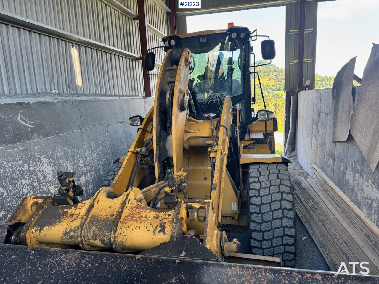 Chargeuse sur pneus Caterpillar 930 K