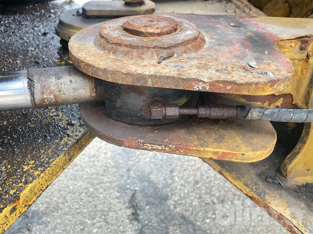 Chargeuse sur pneus Caterpillar 930 M (2016)