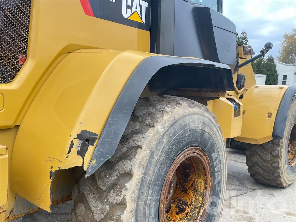 Chargeuse sur pneus Caterpillar 930 M (2016)