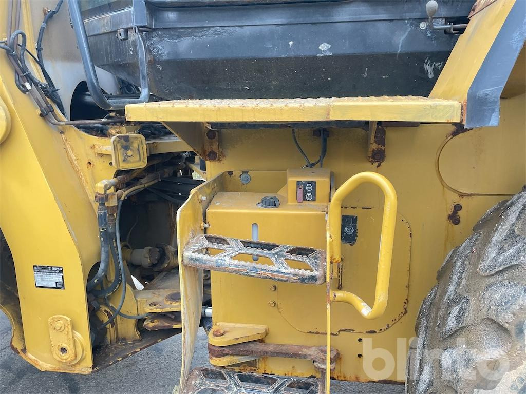 Chargeuse sur pneus Caterpillar 930 M (2016)