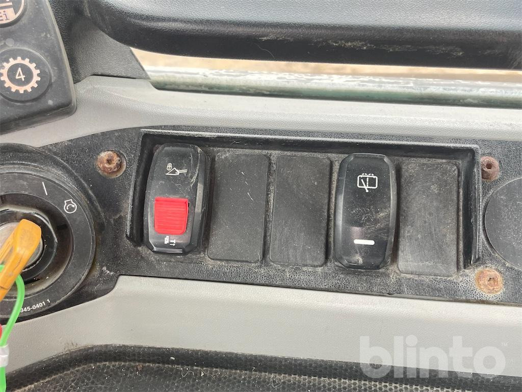 Chargeuse sur pneus Caterpillar 930 M (2016)