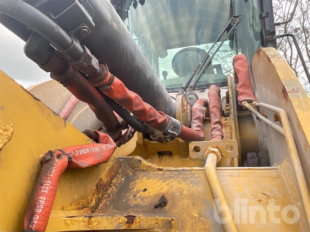 Chargeuse sur pneus Caterpillar 930 M (2016)