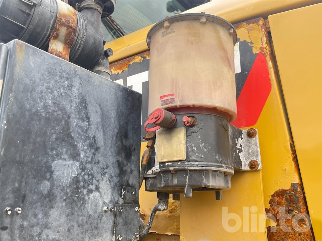 Chargeuse sur pneus Caterpillar 930 M (2016)