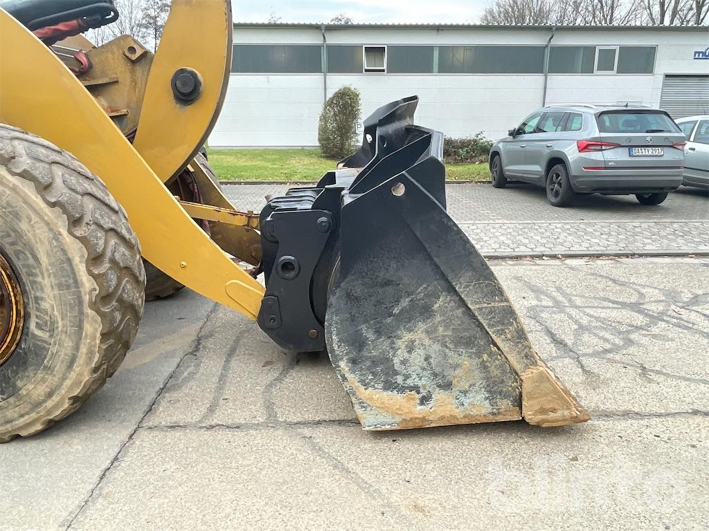 Chargeuse sur pneus Caterpillar 930 M (2016)