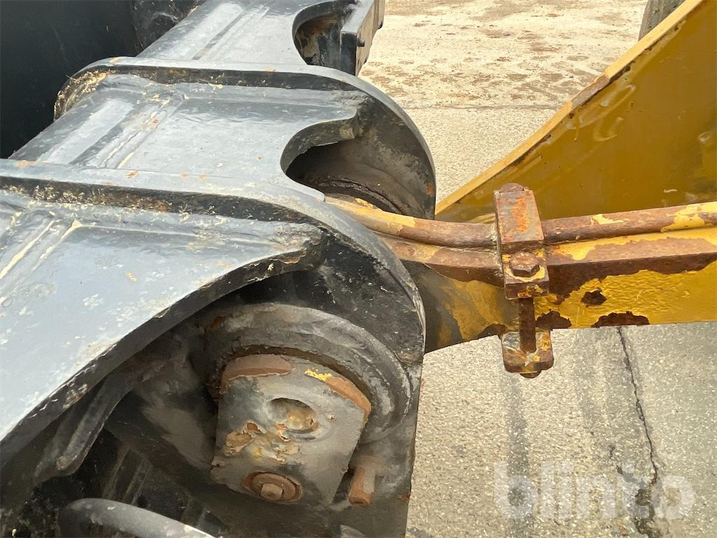 Chargeuse sur pneus Caterpillar 930 M (2016)