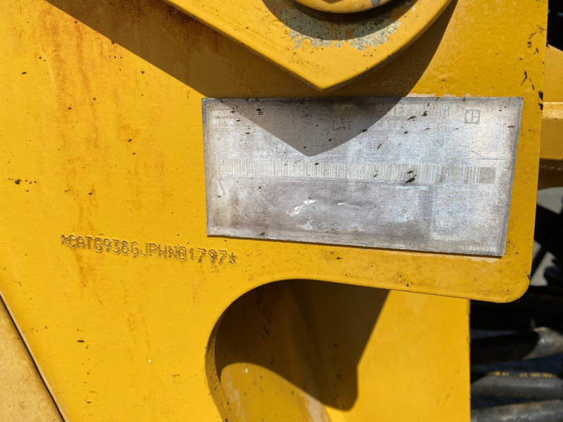 Chargeuse sur pneus Caterpillar 938G II NVT