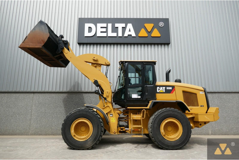 Chargeuse sur pneus Caterpillar 938K
