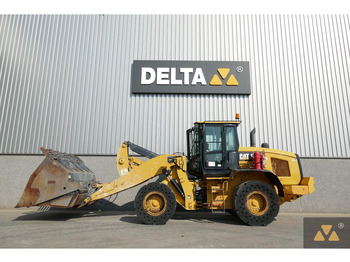 Chargeuse sur pneus Caterpillar 938M