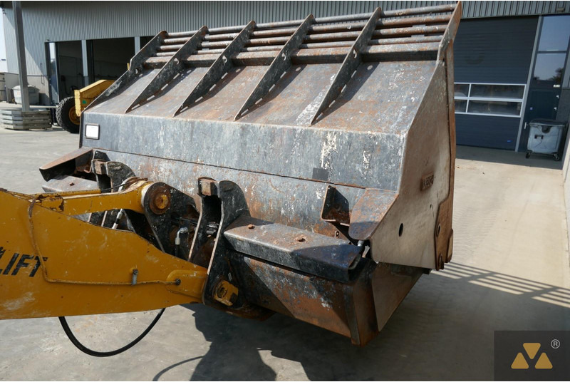 Chargeuse sur pneus Caterpillar 938M