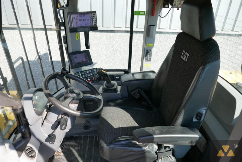 Chargeuse sur pneus Caterpillar 938M