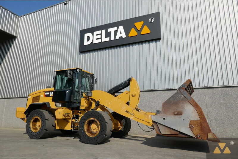 Chargeuse sur pneus Caterpillar 938M