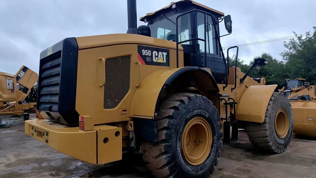 Chargeuse sur pneus Caterpillar 950GC