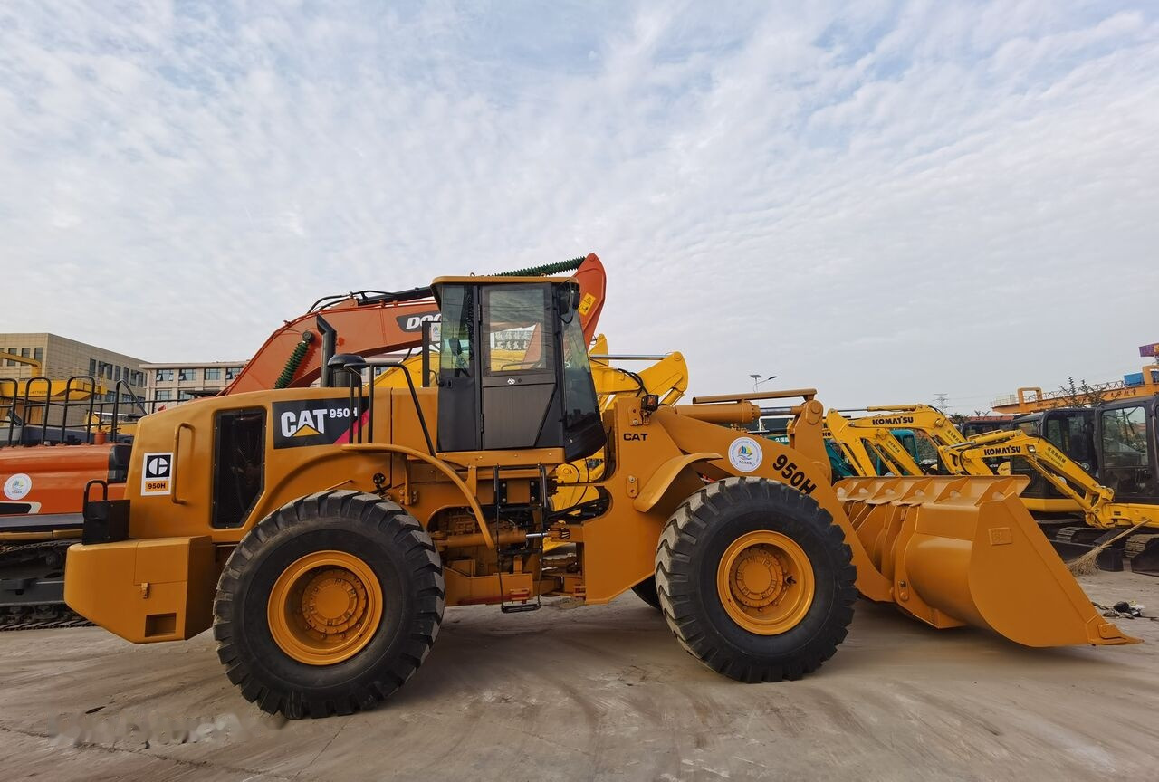 Chargeuse sur pneus Caterpillar 950H