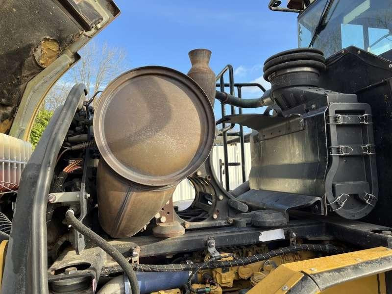 Chargeuse sur pneus Caterpillar 950K