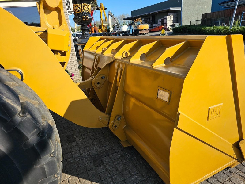 Chargeuse sur pneus Caterpillar 950L