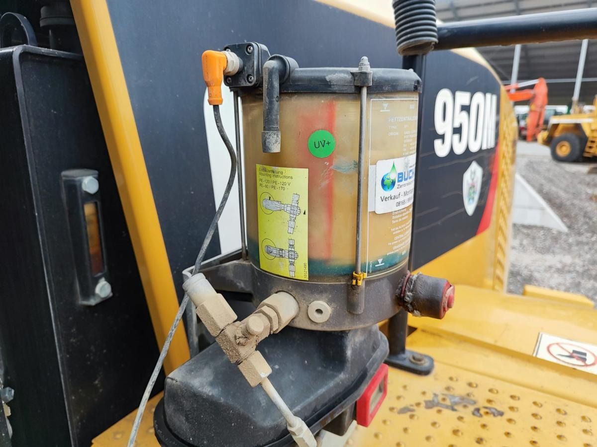 Chargeuse sur pneus Caterpillar 950M