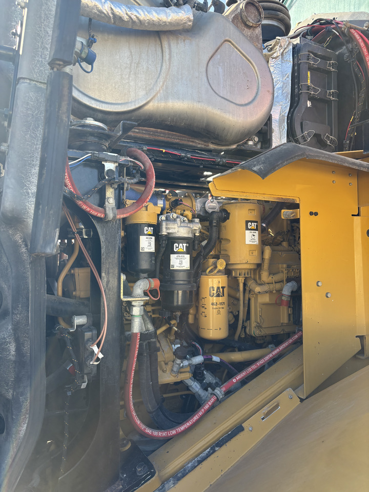 Chargeuse sur pneus Caterpillar 950M