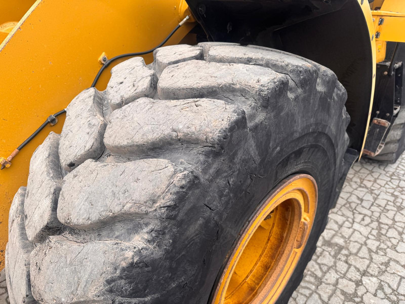 Chargeuse sur pneus Caterpillar 950M NVT