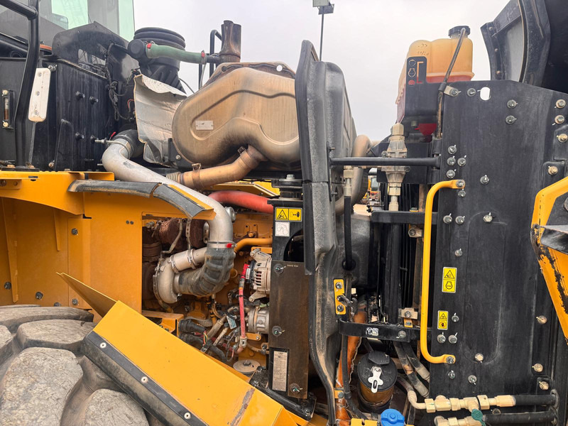 Chargeuse sur pneus Caterpillar 950M NVT