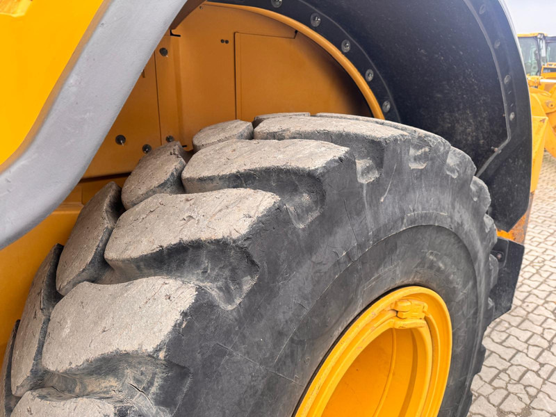 Chargeuse sur pneus Caterpillar 950M NVT