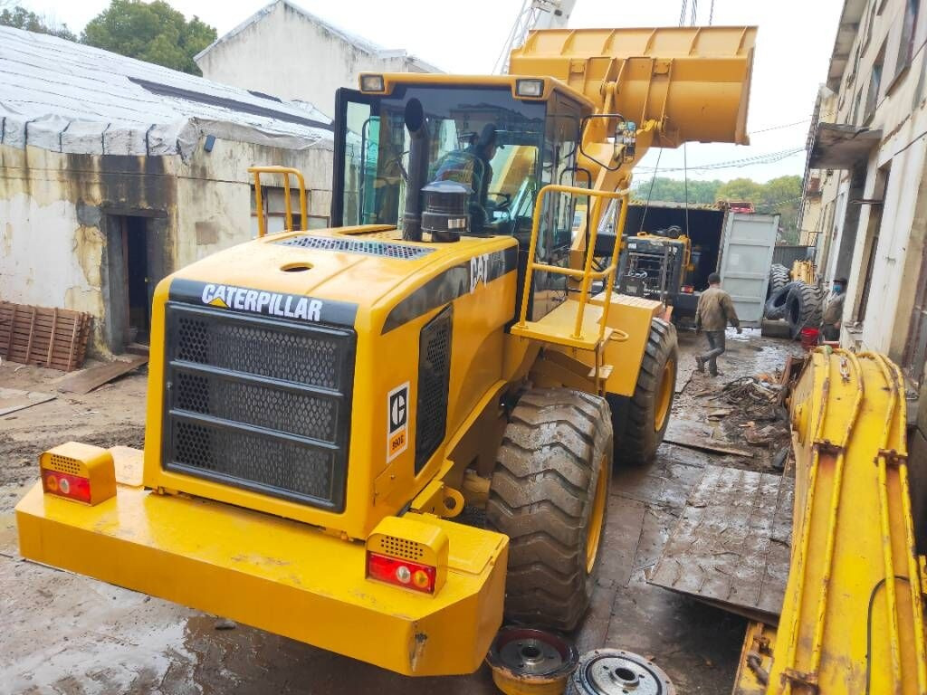 Chargeuse sur pneus Caterpillar 950 G