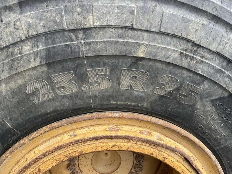 Chargeuse sur pneus Caterpillar 962G