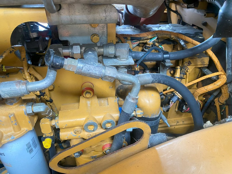 Chargeuse sur pneus Caterpillar 962H NVT